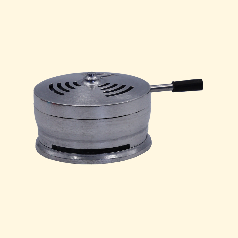 
                  
                    Silver HMD set with lid over
                  
                